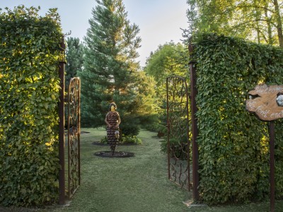 Park of Domaine Claude Bentz